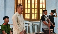 Sát hại  "vợ hờ " vì thấy nhắn tin cho trai lạ, gã đàn ông lĩnh 19 năm tù