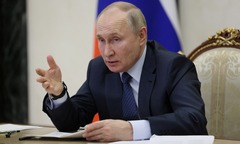 Tổng thống Putin bất ngờ quyết định ngừng bắn 3 ngày, cảnh báo  "nóng " về hậu quả nếu Ukraine vi phạm