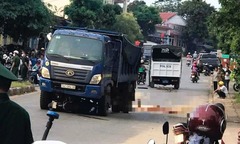 Tai nạn giao thông nghiêm trọng giữa ô tô và xe máy ở Quảng Trị, 2 người thương vong