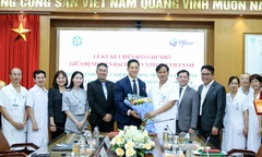 Pfizer Việt Nam và Bệnh viện Bạch Mai ký biên bản ghi nhớ tăng cường hợp tác chăm sóc sức khỏe