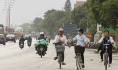 Đi xe đạp ngược chiều có bị phạt không?