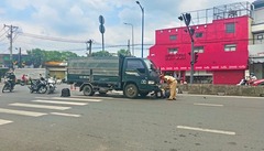 Tin tức tai nạn giao thông mới nhất ngày 14/5: Va chạm xe đầu kéo, người phụ nữ tử vong