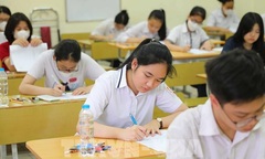 Tuyển sinh 2025: Đại học  "quay xe " với chính sách tuyển IELTS, học sinh lớp 12  "tá hỏa " quay lại học  "chạy đua "