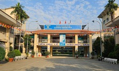 Nữ sinh lớp 7 ở TP.HCM bị chấn thương sau cú ngã ở trường học