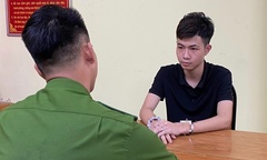 Tạm giữ nam nhân viên dùng vỏ chai đánh người nước ngoài trên đường Bùi Viện
