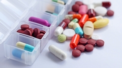 Định mệnh nghiệt ngã từ sai sót y khoa Đông-Tây: Bác sĩ kê nhầm 2 thuốc  "kỵ nhau ", bệnh nhân tử vong thương tâm