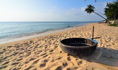 Các bãi biển lãng mạn gần TP.HCM