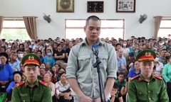 Sát hại vợ chồng hàng xóm cướp tài sản, gã nghiện ma túy lĩnh án tử hình 