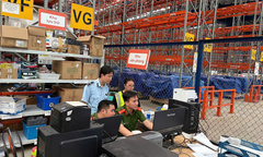 Kiểm tra, thu giữ hơn 226.000 sản phẩm nghi nhập lậu tại Công ty Cổ phần Chuỗi cung ứng Thương mại Á Châu