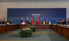 Tiết lộ kết quả cuộc đàm phán hòa bình Nga - Ukraine kéo dài hơn 1 giờ tại Istanbul