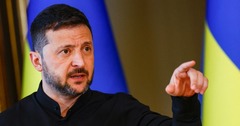 Tổng thống Zelensky lên tiếng sau  "đòn rung trời chuyển đất " bằng hàng trăm UAV và tên lửa của Nga