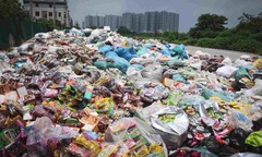 Tin tức thời sự hôm nay (9/6): Hãi hùng núi rác bánh kẹo khổng lồ tại La Phù