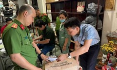 Khởi tố đối tượng  "phù phép " đậu tương, hạt bắp thành cà phê xay ở Huế