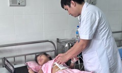 Sau cú ngã kinh hoàng từ tầng 2, bé gái 7 tuổi ở Thanh Hóa phải cắt bỏ lá lách