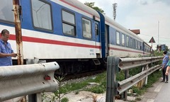 Xác minh danh tính người phụ nữ bị tàu hoả tông tử vong ở Hà Nội