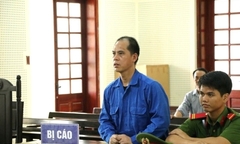 Vụ xe tải lao vào nhà dân khiến 6 người trong một gia đình tử vong, nam tài xế  khai gì?