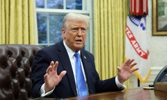 Nhà Trắng bất ngờ tiết lộ Iran có thể chế tạo vũ khí hạt nhân trong  "vài tuần ", ông Trump ra tuyên bố  "nóng "