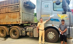 Phát hiện tài xế xe tải dương tính với ma túy ở Hà Tĩnh