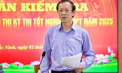 Thứ trưởng Bộ GD&ĐT: Công tác chấm thi cần thống nhất, chuẩn mực, đặt quyền lợi thí sinh lên hàng đầu