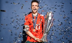 Diogo Jota và những ngôi sao bóng đá ra đi vì tai nạn giao thông