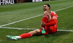 Tiền đạo Musiala chấn thương nặng sau va chạm, thủ thành PSG ôm đầu khóc nức nở