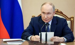 Moscow lại bị Ukraine tấn công, Tổng thống Putin ký sắc lệnh  "quan trọng "