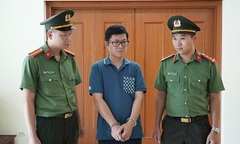 Bắt 2  "ông trùm " 8X dùng công nghệ cao điều hành gần 400 website  "phim đen ", phát tán hơn 22.000 clip đồi trụy