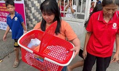 Tin thời sự hôm nay (17/7): Bé trai bị bỏ trước trung tâm nhân đạo ở TP.HCM