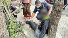 Người đàn ông nhập viện với chi chít vết thương trên mặt,  "hung khí " tại hiện trường khiến nhân viên y tế  "sốc "