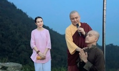 Ca sĩ Tuấn Hưng tiết lộ lý do cạo trọc đầu dưới sự chứng kiến của vợ
