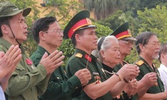 Hội Cựu chiến binh cơ quan Trung ương Hội Luật gia Việt Nam tưởng niệm các anh hùng liệt sĩ