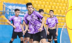 Tiến Linh bật khóc khi chia tay Becamex TP.HCM sau 10 năm gắn bó