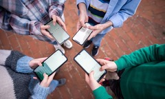 Kết quả nghiên cứu toàn cầu: Trẻ dưới 13 tuổi cần tránh xa điện thoại thông minh!