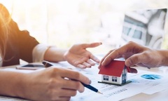 Hợp đồng đặt cọc có cần phải công chứng hay không