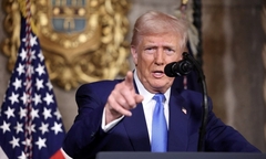 Ông Trump tiết lộ diễn biến  "nóng " trong  "thương vụ hòa bình " Nga - Ukraine giữa lúc căng như dây đàn