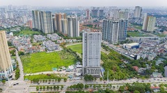 Lương thấp nhưng nhận thưởng Tết cao, có mất điều kiện mua nhà ở xã hội?