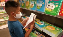 Sở GD&ĐT TP.HCM: Không để chậm, thiếu sách giáo khoa trước khai giảng