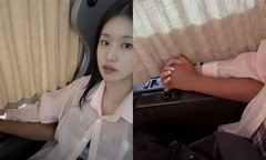 Mỹ nhân “Hậu Duệ Mặt Trời” vỡ òa xúc động khi đoàn tụ con trai sau 13 năm xa cách