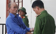 Truy sát hàng xóm vì bị chê hát dở, Vũ Văn Pháp lĩnh 2 năm 6 tháng tù