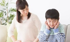 Trẻ con xích mích với nhau, bố mẹ tử tế sẽ không có 6 hành xử EQ/MQ  "âm vô cực " này