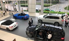 Bộ Công Thương đề xuất siết chặt quản lý nhập khẩu ô tô biếu, tặng