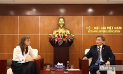 Chủ tịch Hội Luật gia Việt Nam tiếp quan chức Ủy ban Nhân quyền Australia