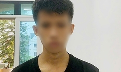 Bắt quả tang thanh niên 21 tuổi ở Hải Phòng mang cu li nhỏ đi bán
