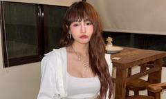 Nữ ca sĩ nổi tiếng vay tiền người hâm mộ rồi bỏ trốn