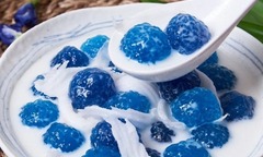  Từ loài hoa dại mọc đầy hàng rào, nay thành  "vàng xanh " giá nửa triệu/kg, dân buôn  "bán không kịp thở "