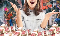 Đi tránh mưa, tiện tay mua vé số, người phụ nữ trúng độc đắc 3,6 tỷ đồng