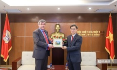 Ủy ban Đối ngoại Tp.Saint Petersburg chúc mừng Hội Luật gia Việt Nam nhân dịp 80 năm Quốc khánh