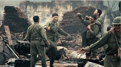  "Mưa đỏ " trở thành phim Việt ăn khách nhất lịch sử