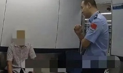 Cụ ông 79 tuổi ở Trung Quốc  "trẻ hóa " giấy tờ tùy thân để  "xứng đôi vừa lứa " với bạn gái