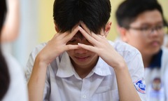 Nghịch lý tuyển sinh 2025: Trường top  "đỏ mắt " tìm người, thí sinh điểm cao  "lực bất tòng tâm "